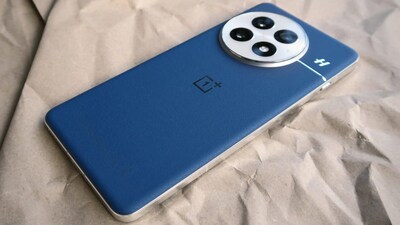১৩,০০০ টাকা দাম কমল OnePlus 13-এর, স্টক ফুরানোর আগেই দেখে নিন অফারটি