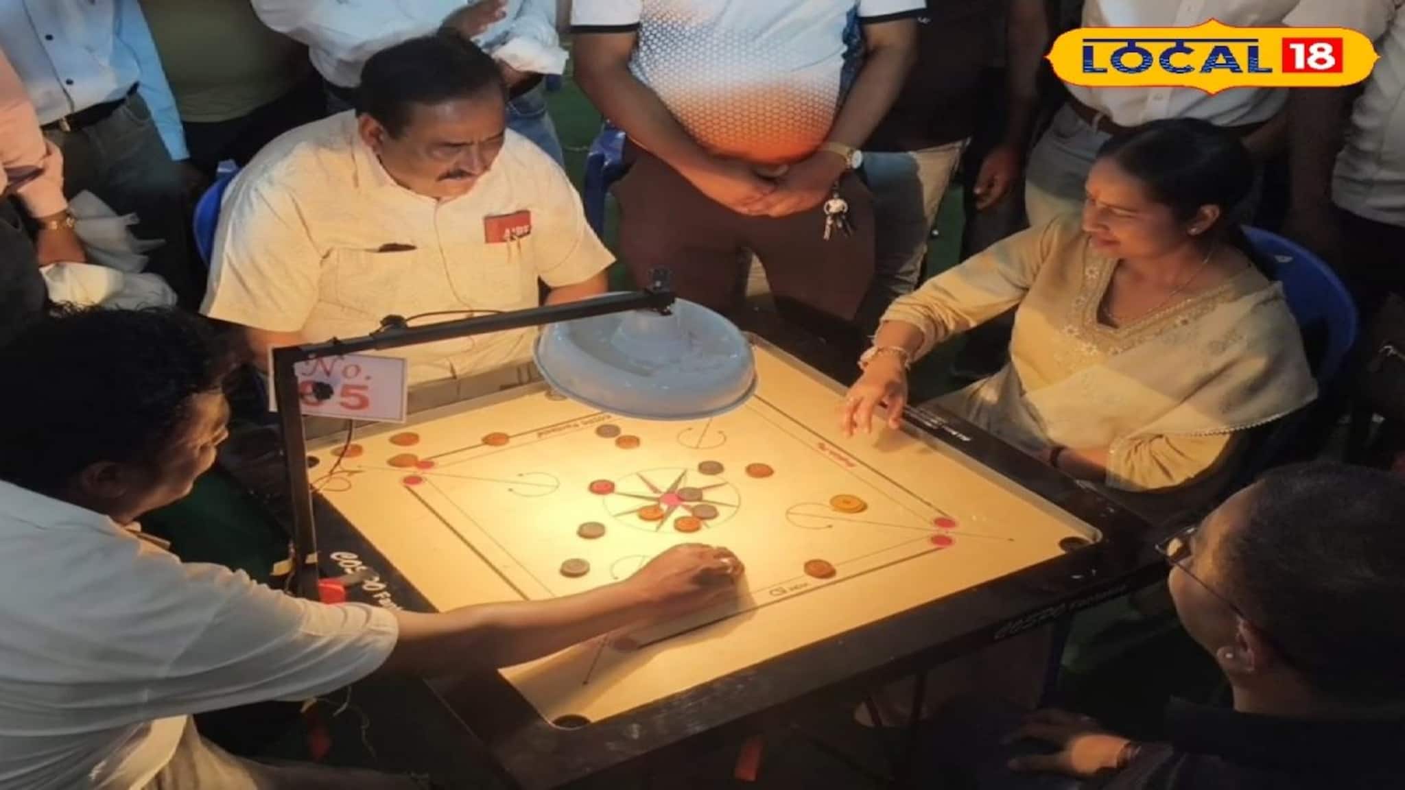 Carrom Competition: পুরুলিয়ায় অল বেঙ্গল ক্যারম প্রতিযোগিতা! জেলার সঙ্গে জেলার হাড্ডাহাড্ডি লড়াই, কুইন পকেটস্থ করবে কে?