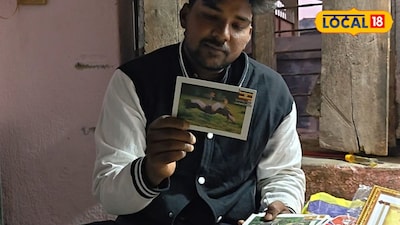 পোস্টকার্ড ও স্টাম্প কালেকশন অক্ষয়ের