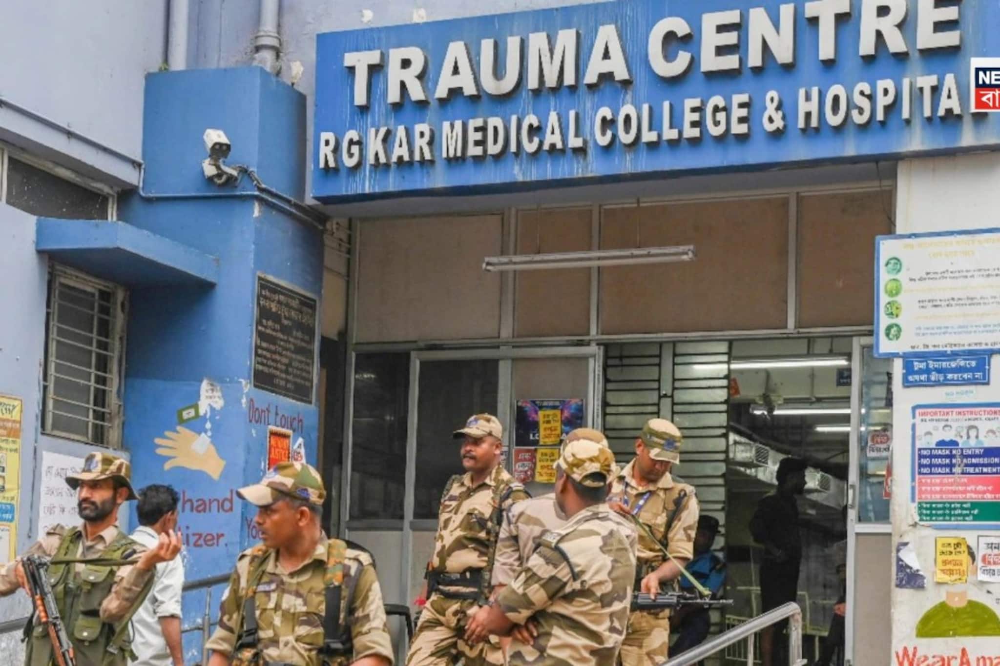 'হাসপাতালের গাফিলতি নেই! তিনি স্টেবল হয়েছিলেন, আবার তাঁর শরীর খারাপ হয়...' ঠিক কী হয়েছিল? মুখ খুললেন কর্তৃপক্ষ 'হাসপাতালের গাফিলতি নেই! তিনি স্টেবল হয়েছিলেন, আবার তাঁর শরীর খারাপ হয়...' ঠিক কী হয়েছিল? মুখ খুললেন কর্তৃপক্ষ