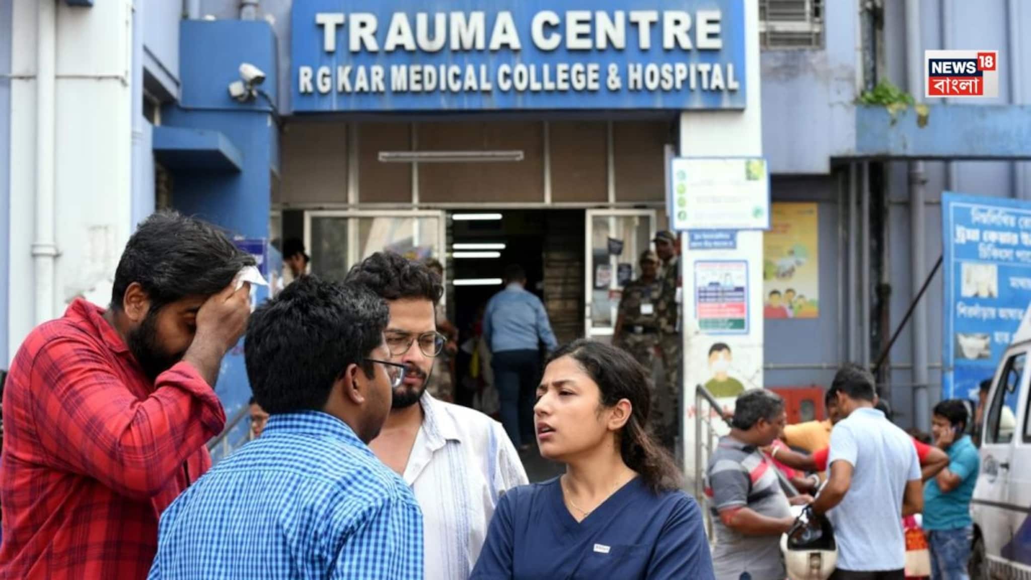 RG Kar Hospital: 'সিঁড়ি বেয়ে উঠতে গিয়েছে বাবা পড়ে যায়, আমি ধরে ফেলি! ওখানেই...' আরজি করের ঘটনায় যা বললেন মৃতের ছেলে