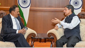 অজিত ডোভালের ডেপুটি ছিলেন! নাগাল্যান্ড সামলেছেন নিপুণ দক্ষতায়...চিনে নিন নতুন রাজ্যপালকে