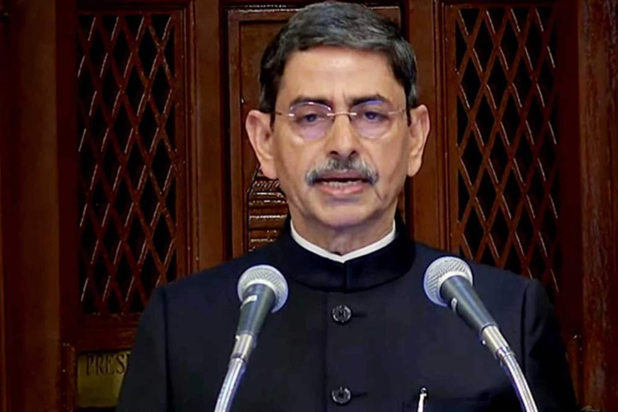 আজই রাজ্যে আসছেন আরএন রবি! বৃহস্পতিবার শপথগ্রহণ বাংলার নতুন রাজ্যপালের, থাকবেন কি মমতা?