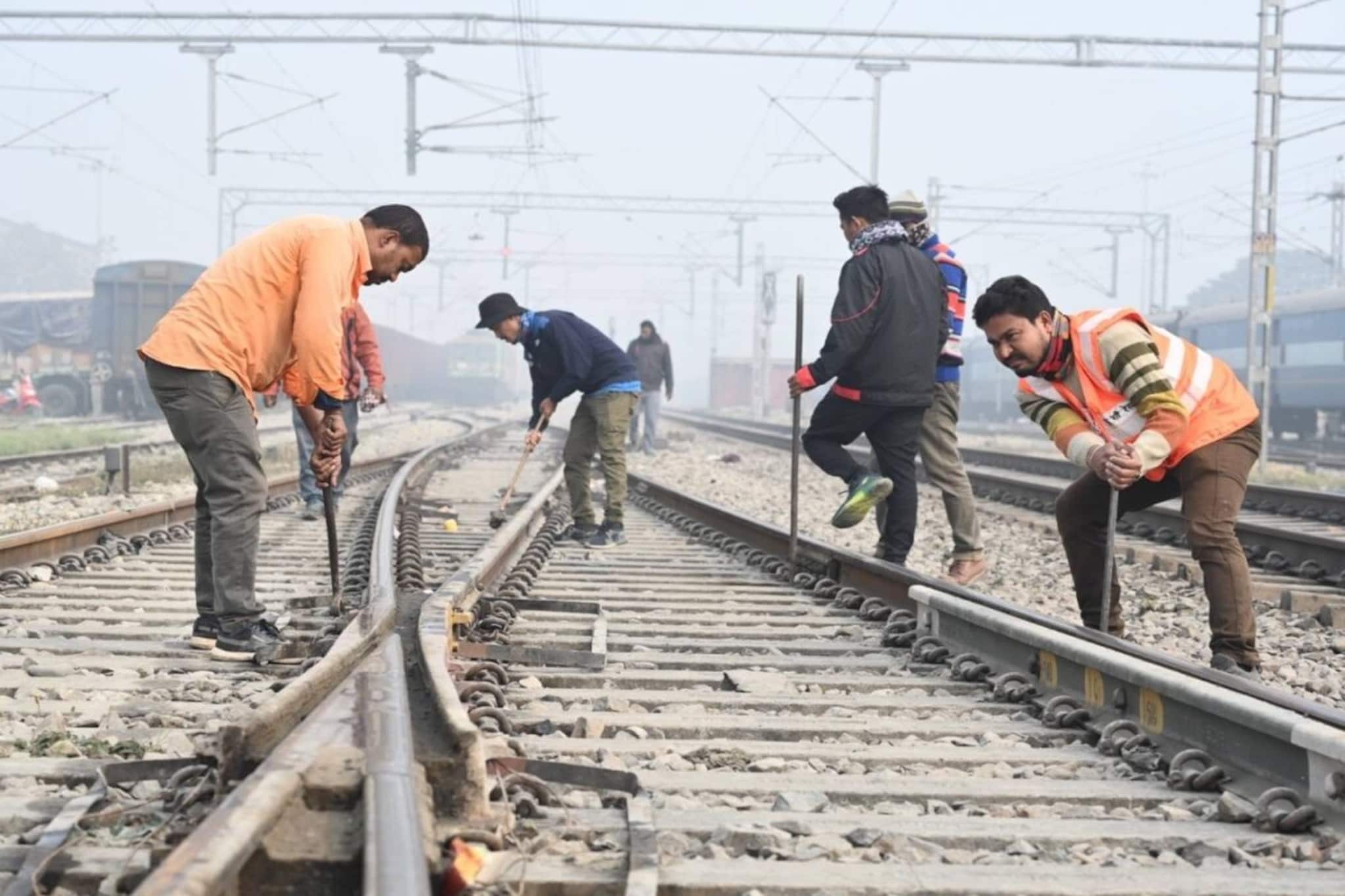 ট্র‍্যাক নজরদারিতে জোর রেল মন্ত্রীর, বর্তমান পদ্ধতিগুলি পুনর্গঠনের জন্য কী ব্যবস্থা?