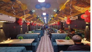 বাড়ছে রেলের কোচ রেস্তোরাঁর সংখ্যা