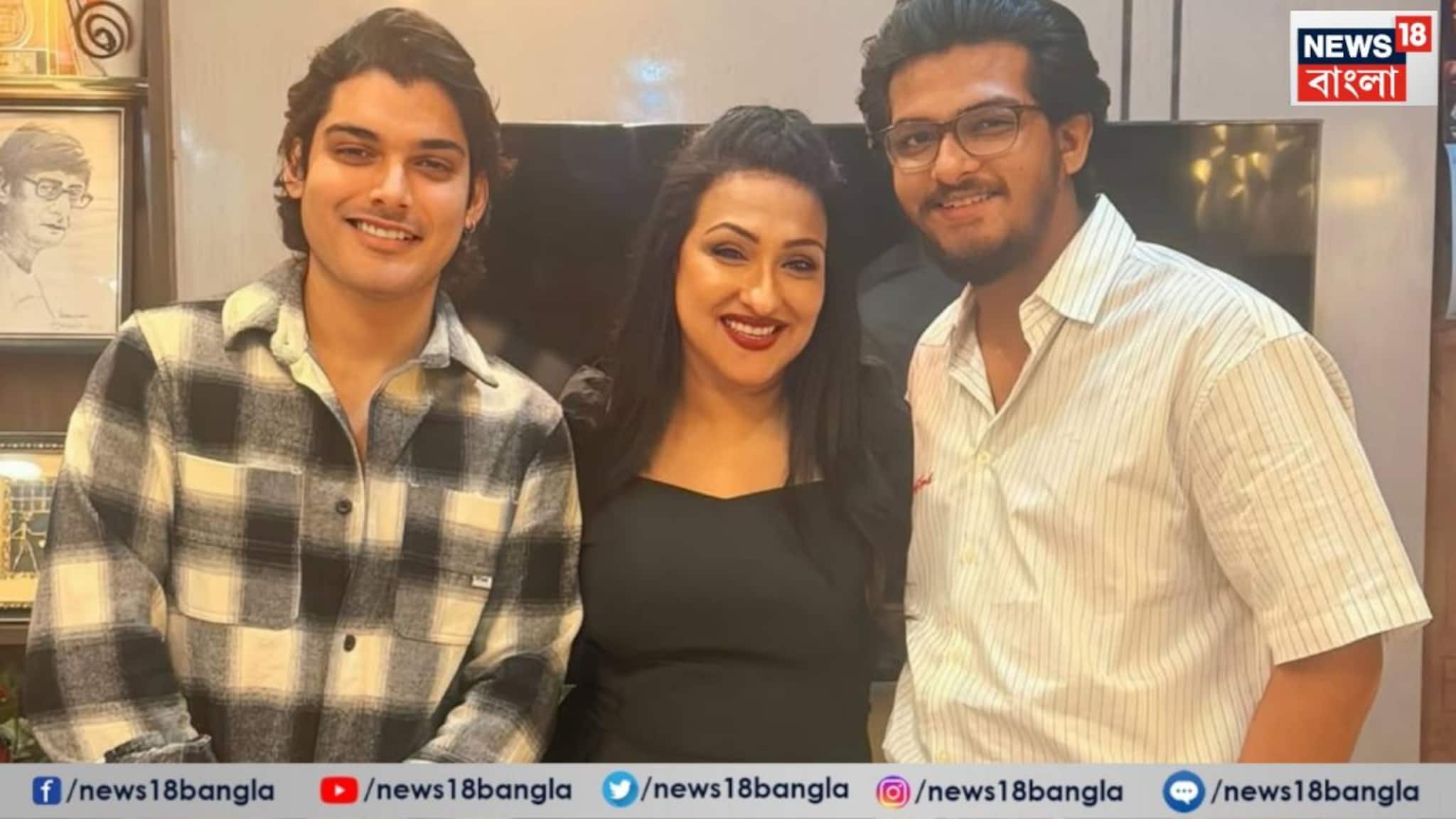 Tollywood Gossip: একদিকে নিজের ছেলে, অন্যদিকে প্রসেনজিতের ছেলেকে নিয়ে ছবি ঋতুপর্ণার! কাঞ্চনের বাড়িতে জমল রাতের পার্টি