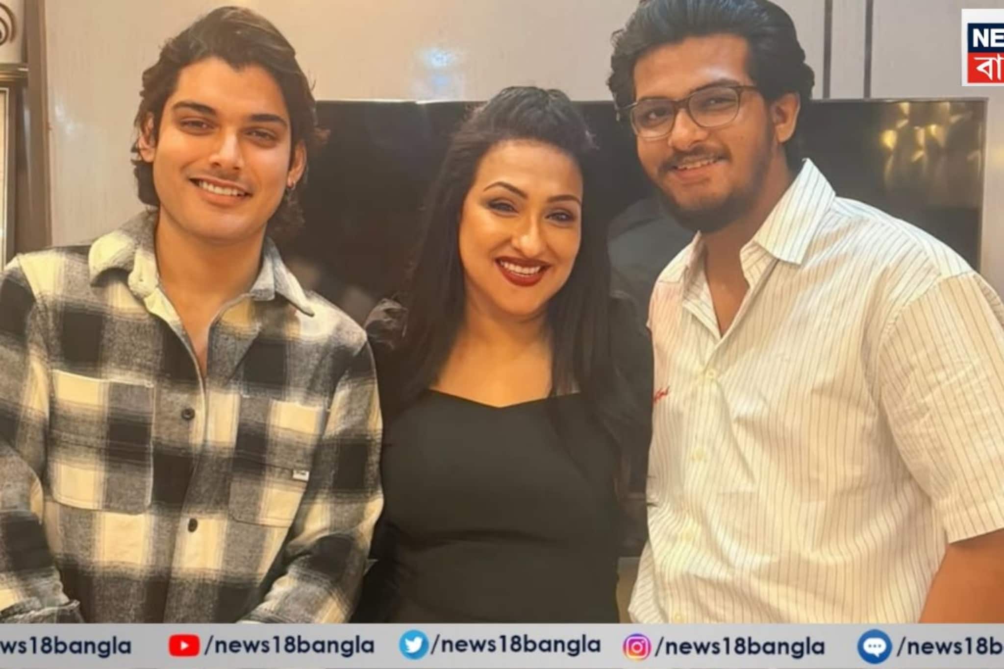 একদিকে নিজের ছেলে, অন্যদিকে প্রসেনজিতের ছেলেকে নিয়ে ছবি ঋতুপর্ণার! কাঞ্চনের বাড়িতে জমল রাতের পার্টি