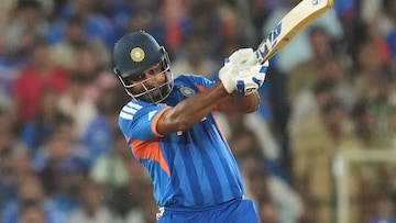 যা এতদিন কেউ জানত না! বিশ্বকাপের সেরা প্লেয়ার হয়ে সেই তথ্য ফাঁস করলেন সঞ্জু!