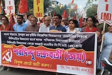 West Bengal Assembly Election 2026: 'বাম ভোট আর রামে নয়', CPIM প্রার্থীকে নিয়ে শিলিগুড়িতে প্রচারে অশোক ভট্টাচার্য