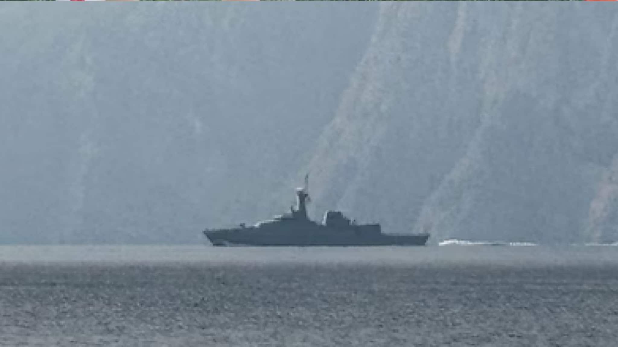 Iran-America Conflict: হরমুজ প্রণালীর কাছে ৫ হাজার পাউন্ডের ‘বাঙ্কার-বাস্টার’ বোমা ফেলল আমেরিকা