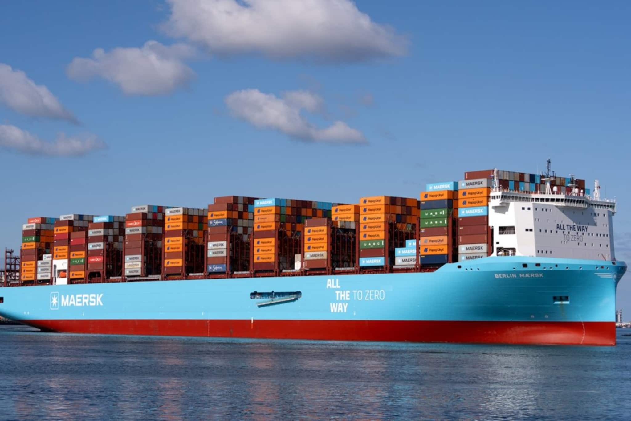 লোহার জাহাজ কেন ভাসে আর ছোট পাথর কেন ডুবে যায়? জেনে নিন এর পিছনের আসল বিজ্ঞান