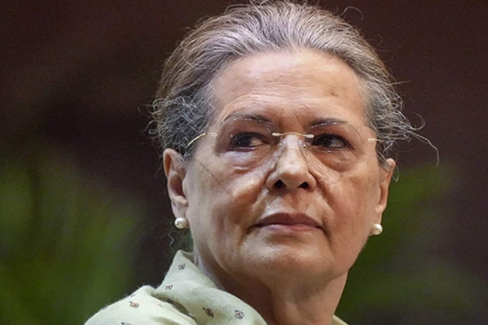 কেমন আছেন সনিয়া গান্ধি? দু'দিন পর আপডেট দিল দিল্লির হাসপাতাল! অনেকটা স্বস্তি কংগ্রেস শিবিরে 