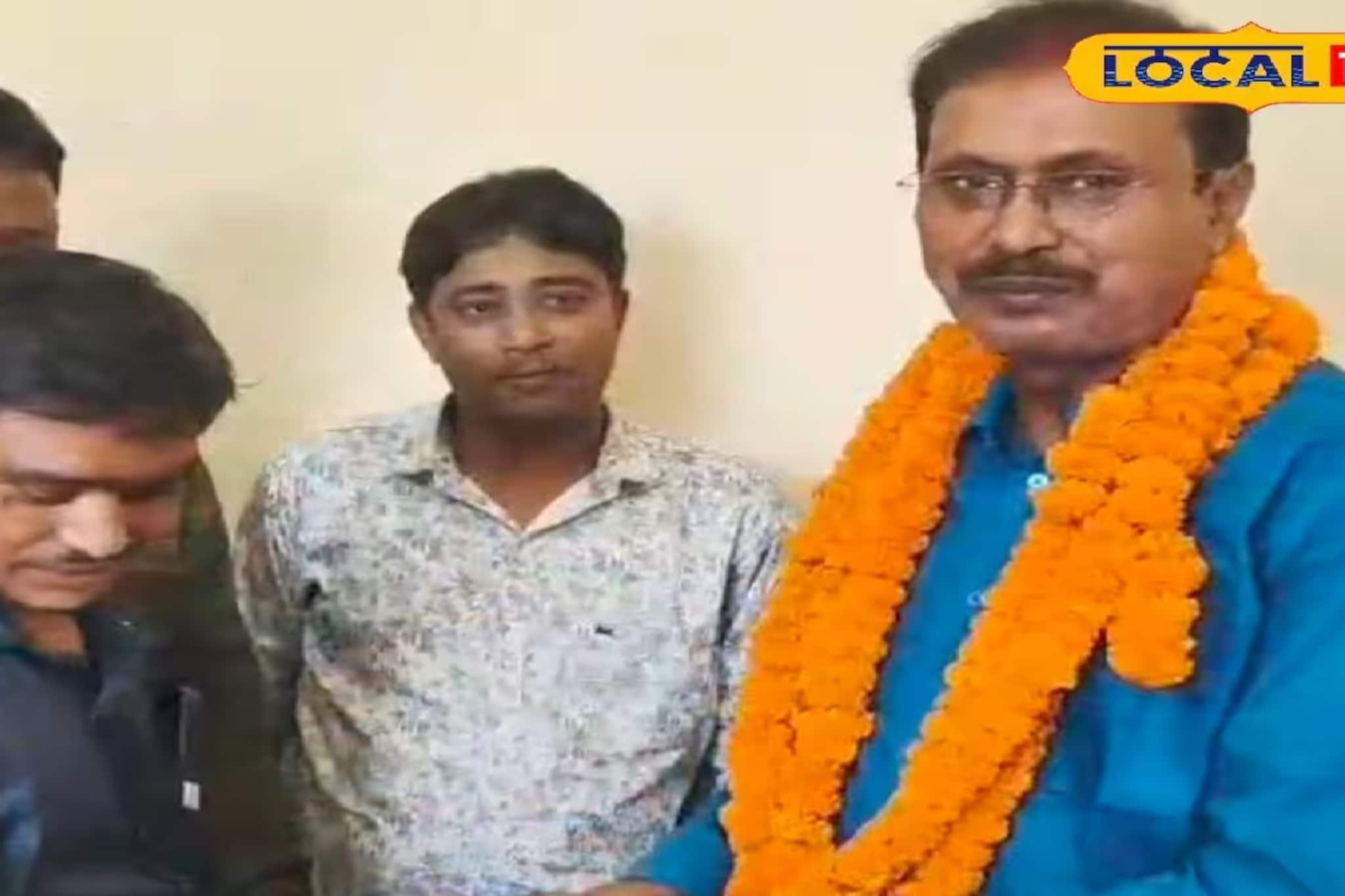 সুতিতে কংগ্রেস প্রার্থী আলফাজুদ্দিন বিশ্বাস, তৃণমূল-বিজেপির সঙ্গে লড়াইয়ে 'এক ইঞ্চি জমি' ছাড়তে নারাজ সুতিতে কংগ্রেস প্রার্থী আলফাজুদ্দিন বিশ্বাস, তৃণমূল-বিজেপির সঙ্গে লড়াইয়ে 'এক ইঞ্চি জমি' ছাড়তে নারাজ