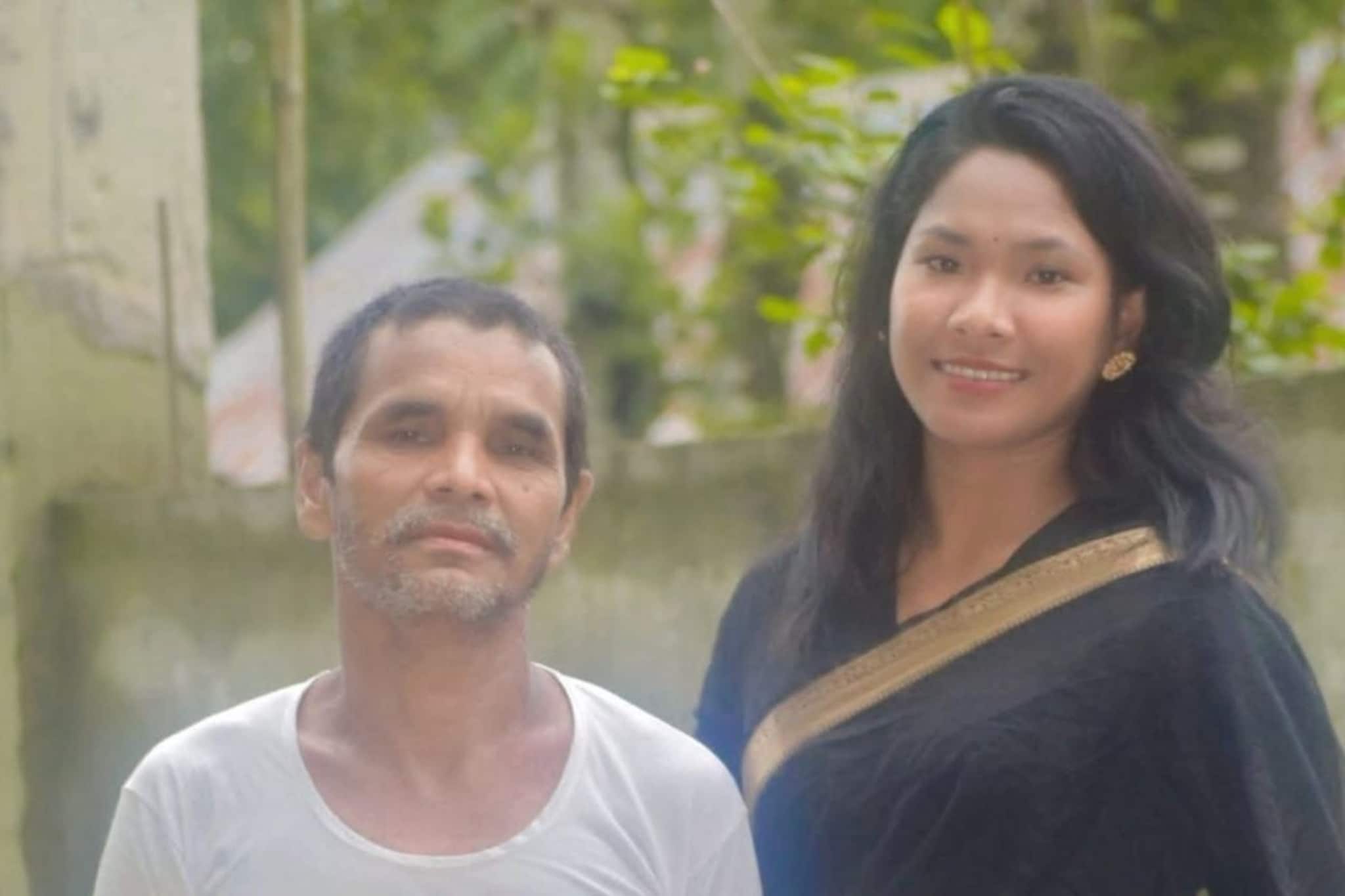 প্রচারের শুরুতেই ধাক্কা! বাবাকে হারালেন রাজগঞ্জের তৃণমূল প্রার্থী স্বপ্না বর্মন প্রচারের শুরুতেই ধাক্কা! বাবাকে হারালেন রাজগঞ্জের তৃণমূল প্রার্থী স্বপ্না বর্মন