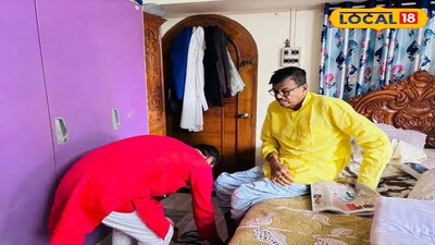 রবীন্দ্রনাথ ঘোষকে প্রণাম পার্থর