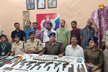 লাখ লাখ টাকার সোনা-রুপোর গয়না, মূল্যবান সামগ্রী উদ্ধার...! বিরাট সাফল্য আরপিএফ-এর, গ্রেফতার দুই মহিলা