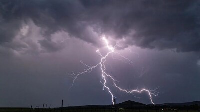 এখন টানা চলবে ঝড়-তুফান... আগাম বর্ষার আগমন