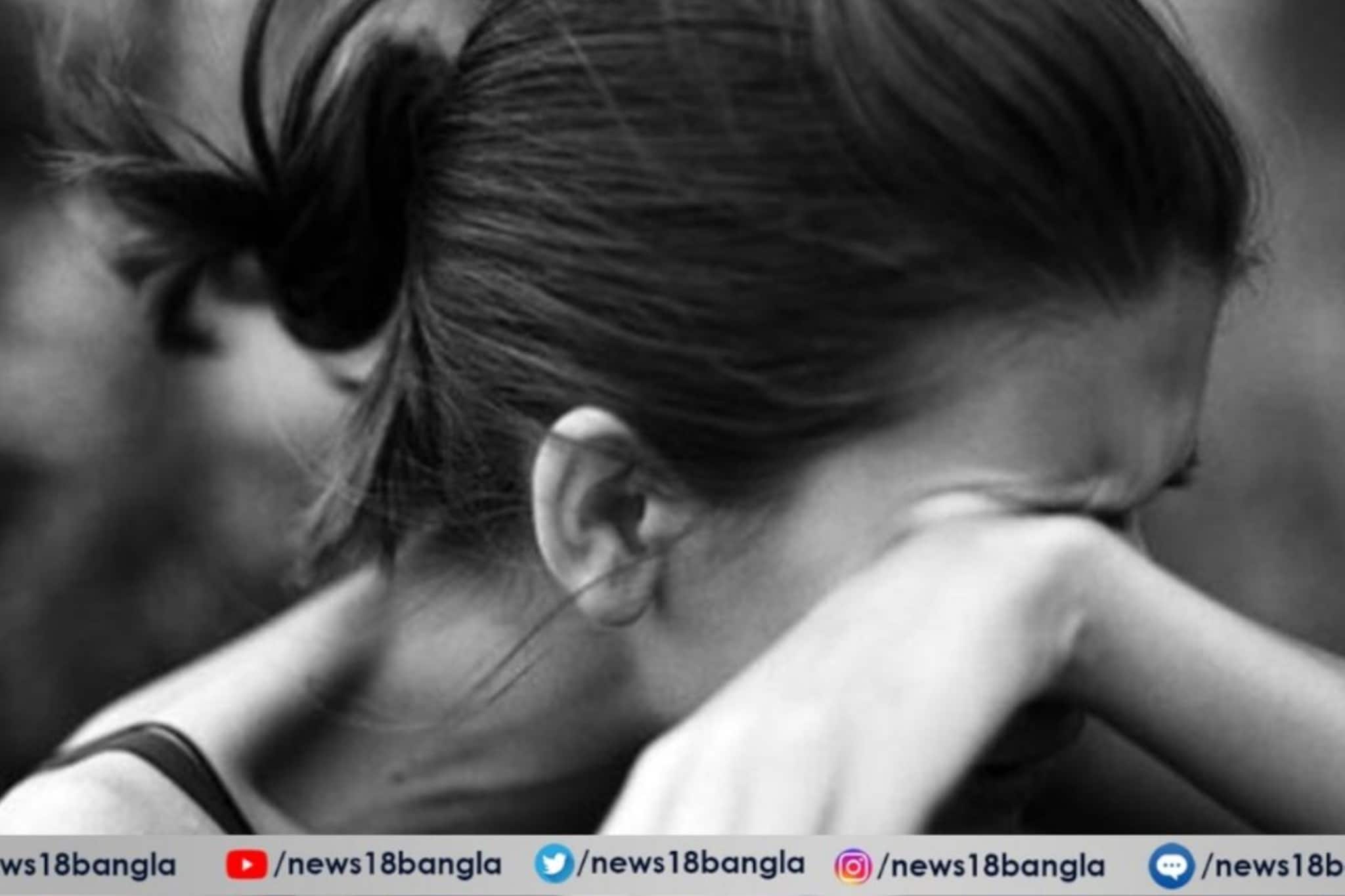 ২৭ বছরের ঘর ভাঙছে সুপারস্টারের! আদালতের গিয়ে বোমা ফাটালেন 'অত্যাচারিত' স্ত্রী ২৭ বছরের ঘর ভাঙছে সুপারস্টারের! আদালতের গিয়ে বোমা ফাটালেন 'অত্যাচারিত' স্ত্রী