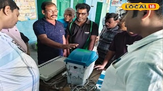 চলছে ইভিএম দেখার কাজ