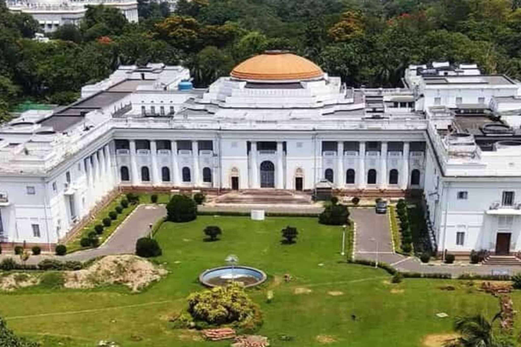 মনোনয়নের শেষ দিন আজ, রাজ্যসভার ৫ আসনে মনোনয়ন জমা দেবে তৃণমূল ও বিজেপি মনোনয়নের শেষ দিন আজ, রাজ্যসভার ৫ আসনে মনোনয়ন জমা দেবে তৃণমূল ও বিজেপি