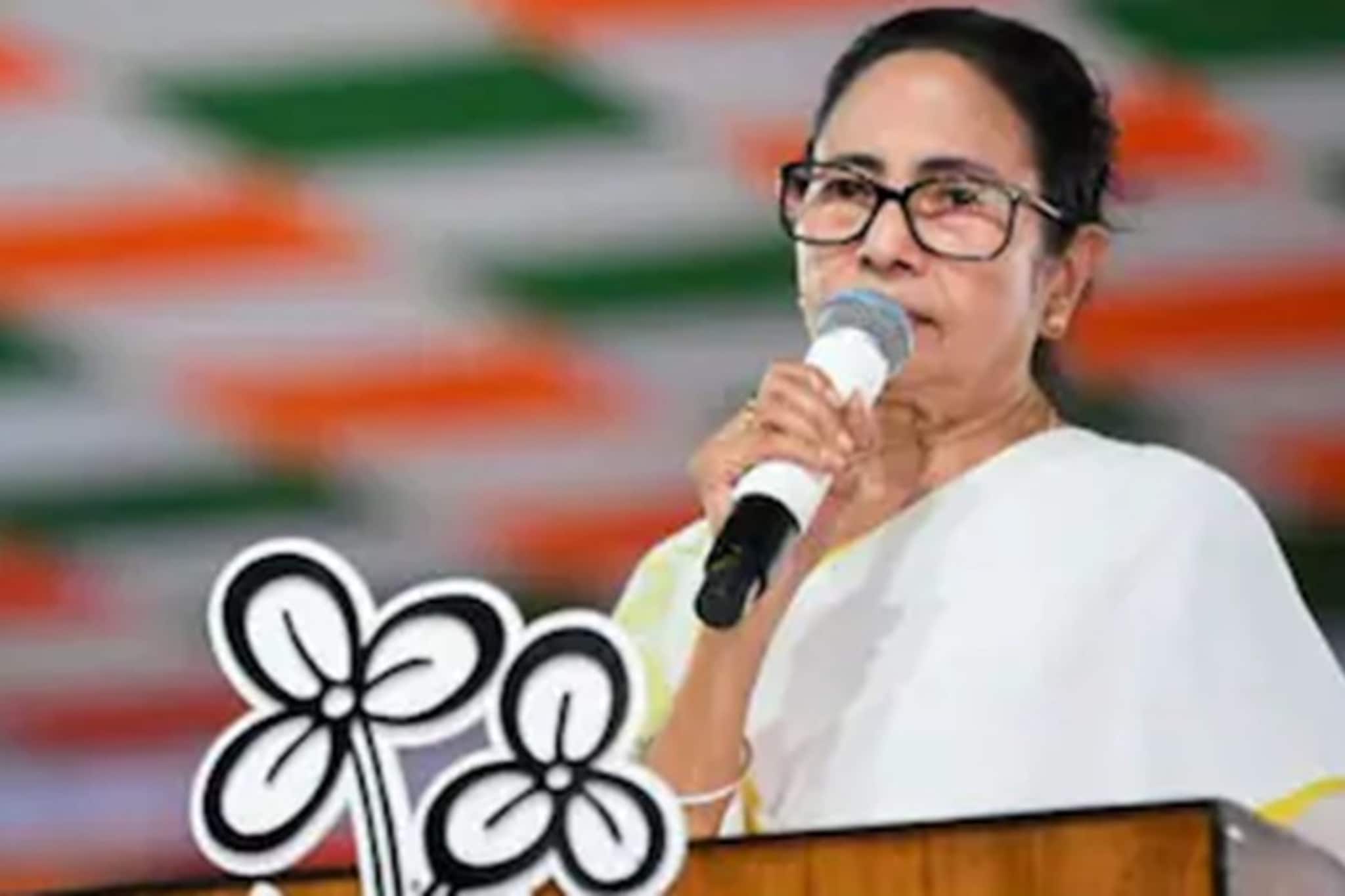 ক্ষমতায় ফিরবে তৃণমূল? আসন বাড়বে বিজেপি-র? ইঙ্গিত News18-এর জনমত সমীক্ষায়, দেখুন ভিডিও ক্ষমতায় ফিরবে তৃণমূল? আসন বাড়বে বিজেপি-র? ইঙ্গিত News18-এর জনমত সমীক্ষায়, দেখুন ভিডিও