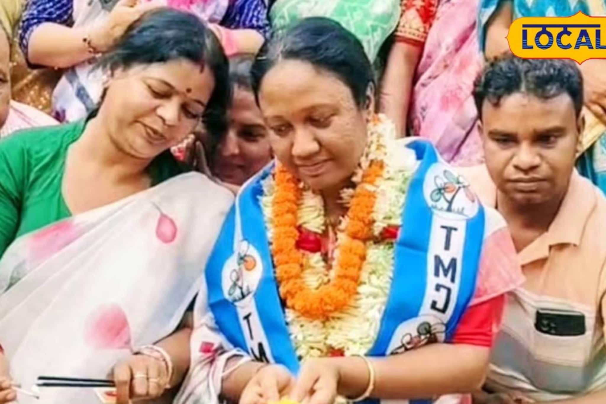 মন্দির-মসজিদ-জাহের থান ঘুরে মানুষের সঙ্গে সরাসরি যোগাযোগ! রানিবাঁধের তৃণমূল প্রার্থীর প্রচারে চমক