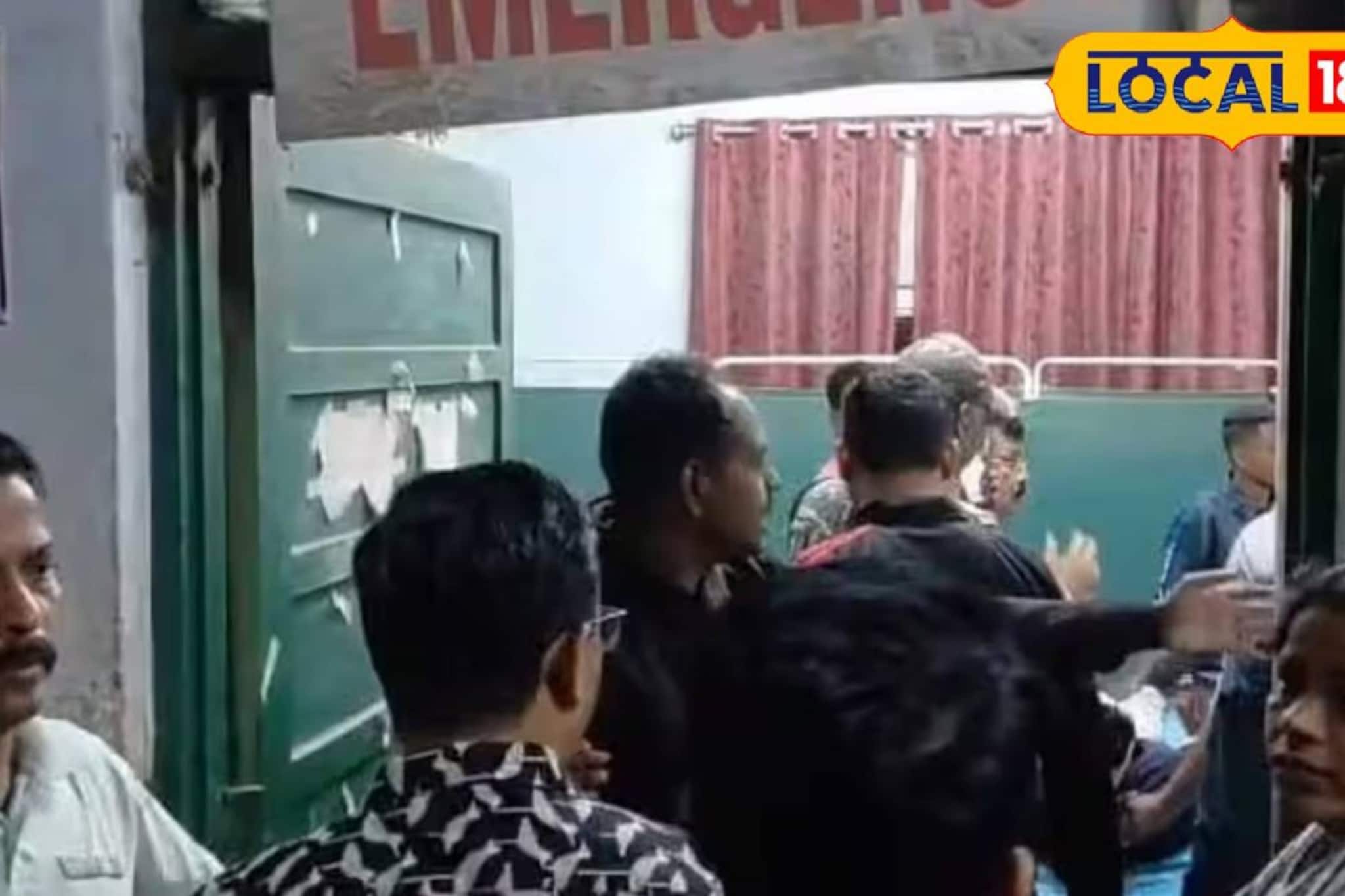 হোলির ডিউটিতে যাওয়ার পথে অঘটন! মর্মান্তিক দুর্ঘটনায় এক পুলিশকর্মীর মৃত্যু হোলির ডিউটিতে যাওয়ার পথে অঘটন! মর্মান্তিক দুর্ঘটনায় এক পুলিশকর্মীর মৃত্যু