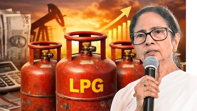 জরুরি বৈঠকে মুখ্যমন্ত্রী