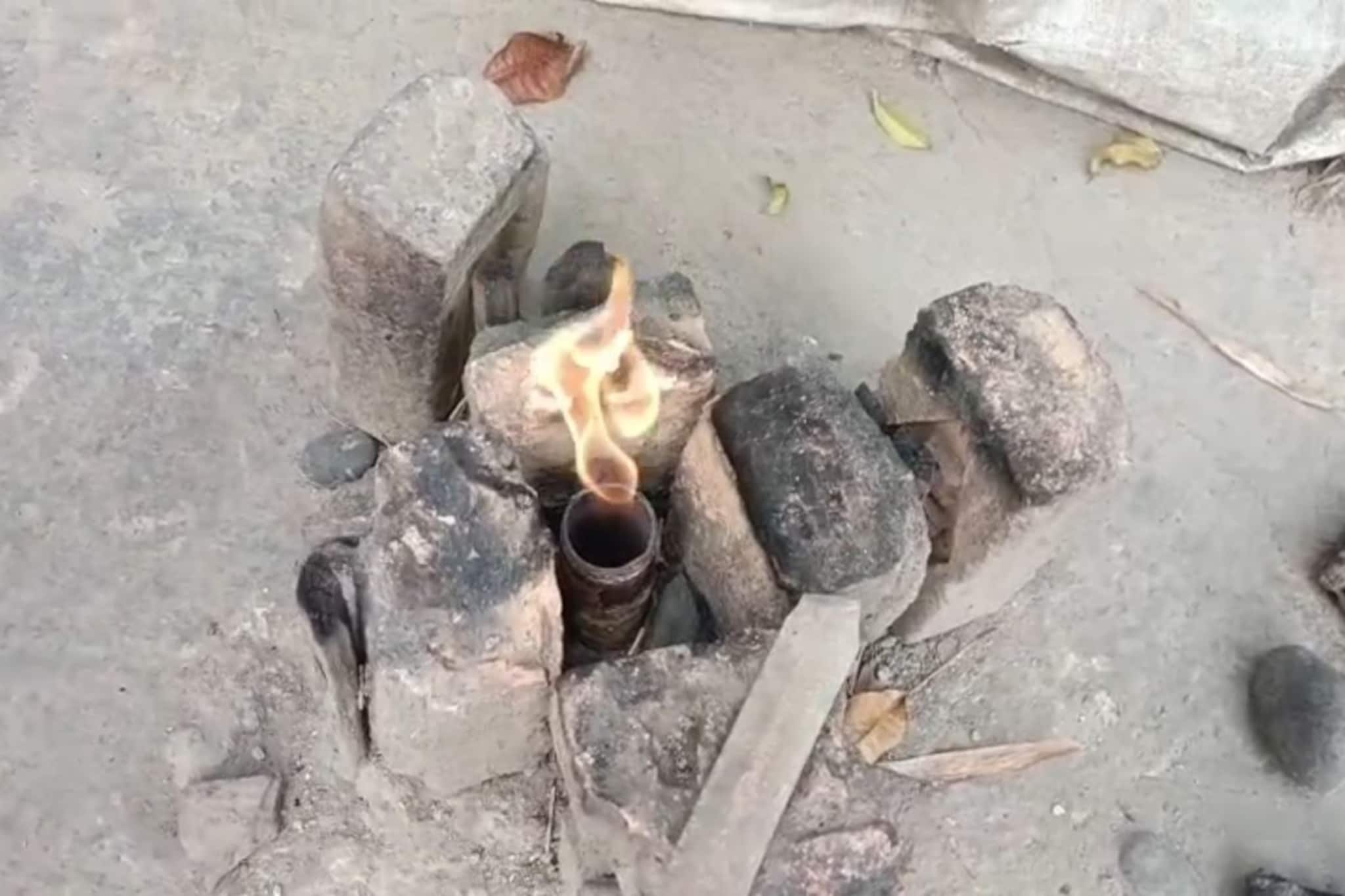 কিনতে হয় না গ্যাস! রোজ এই পাইপ খুলে দিলেই হয়ে যায় রান্না! ১৪ মাস কী ভাবে 'ম্যাজিক' ঘটছে পরিবারে? 