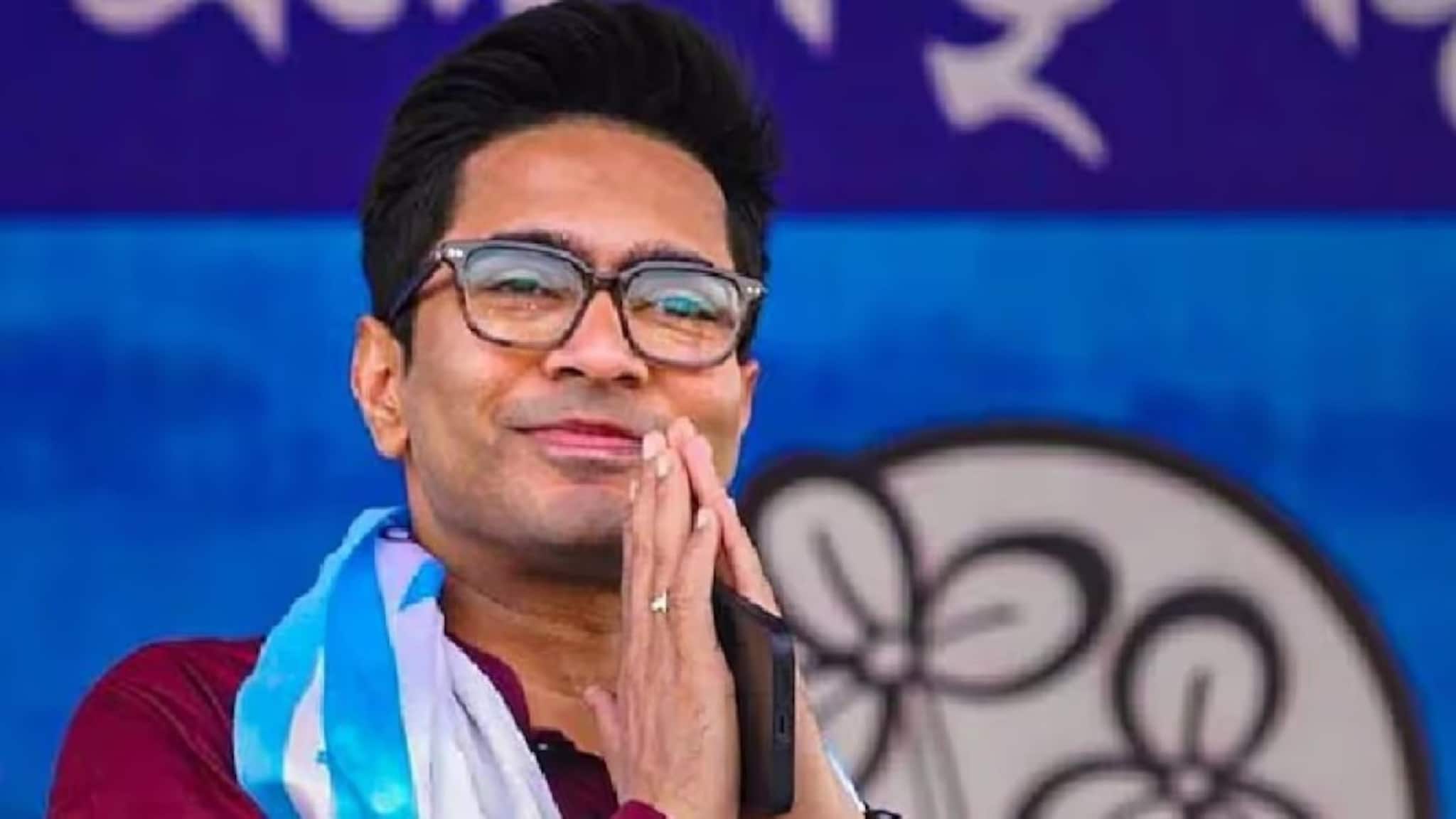 'এটা মমতা বন্দ্যোপাধ্যায়ের আন্দোলনের জয়!' সুপ্রিম কোর্টের নতুন SIR নির্দেশের পরই এবার অভিষেকের নজরে 'Form 6'