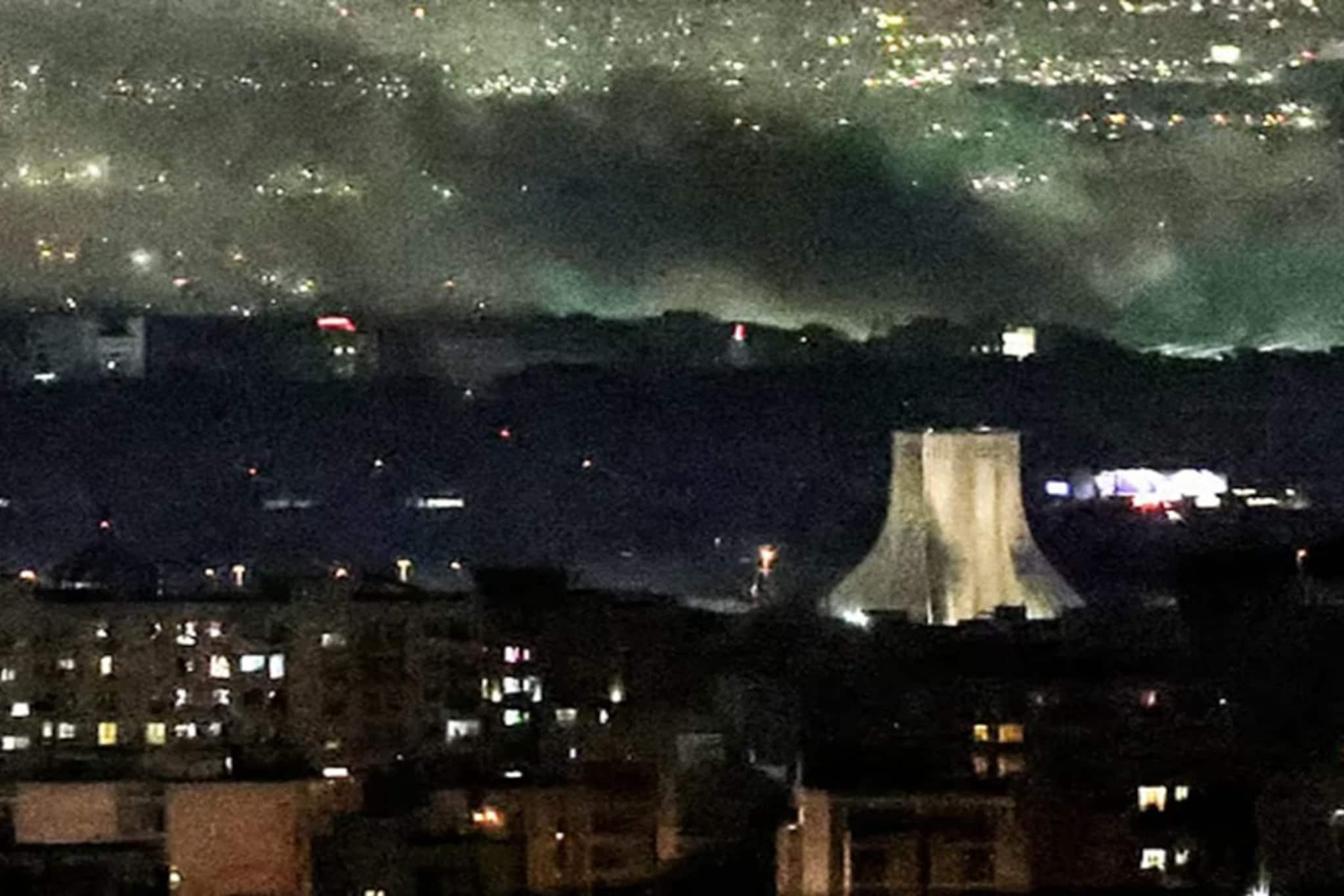 'সবচেয়ে তীব্র’ হামলার দিন পার করল ইরান! ছেড়ে কথা বলল না তেহরানও, এবার পাল্টা কোথায় আঘাত হল জানেন?