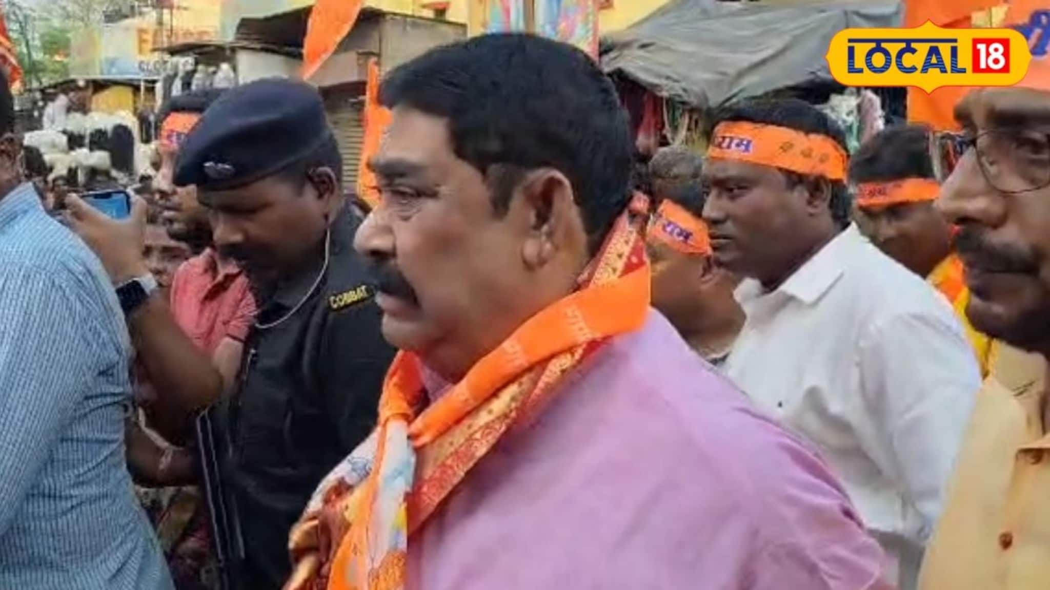 Anubrata Mondal: ভোটের মুখে নয়া চমক অনুব্রতর! গলায় রাম নামের উত্তরীয় পরে হাঁটলেন রামনবমীর মিছিলে, তুমুল শোরগোল জেলার রাজনীতিতে