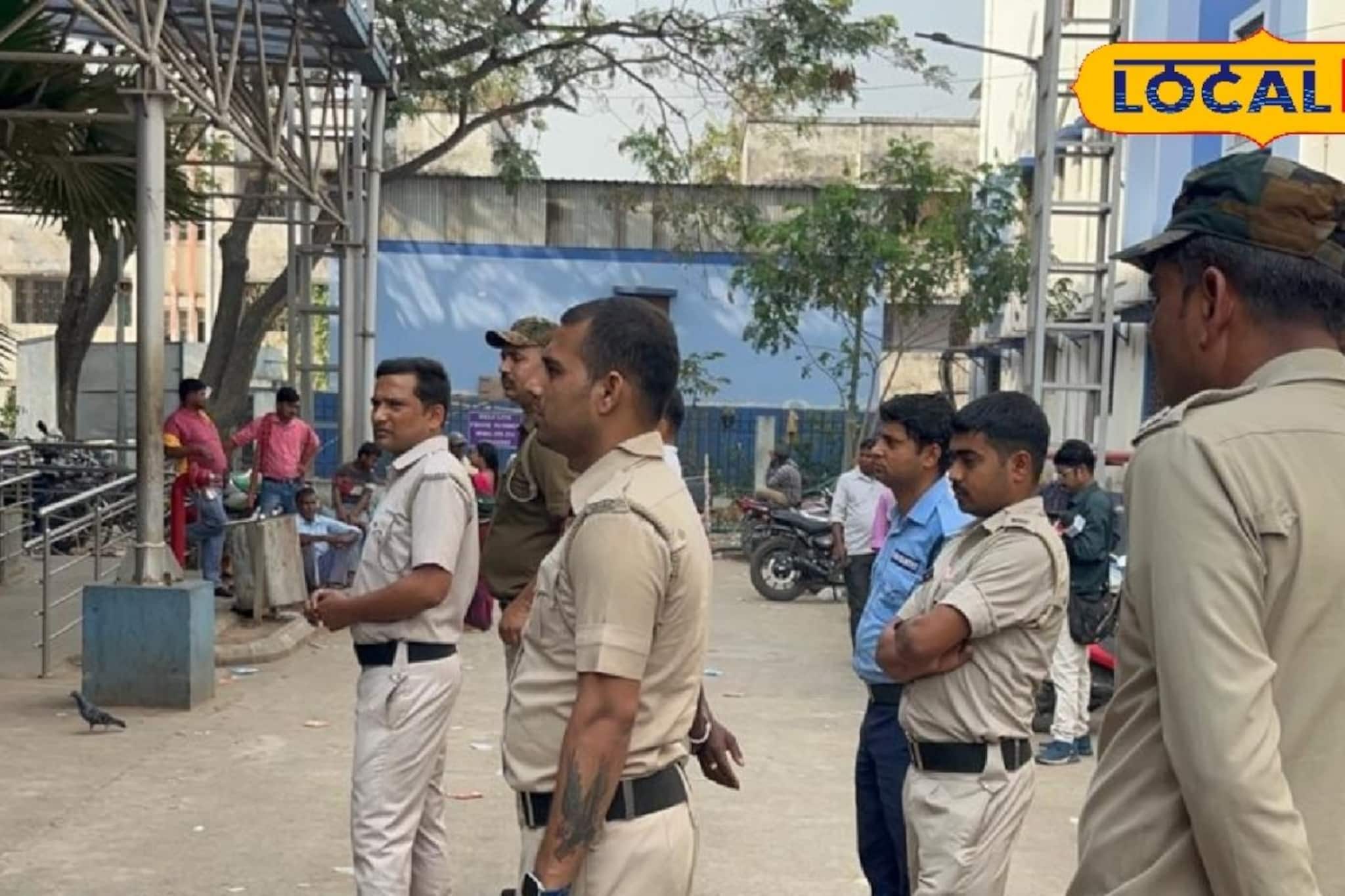 বীরভূমে মৃত্যুপুরী পাথর খাদান, হুড়মুড়িয়ে নামল ধস! পাথরের নিচে পিষে প্রাণ গেল ২ শ্রমিকের বীরভূমে মৃত্যুপুরী পাথর খাদান, হুড়মুড়িয়ে নামল ধস! পাথরের নিচে পিষে প্রাণ গেল ২ শ্রমিকের