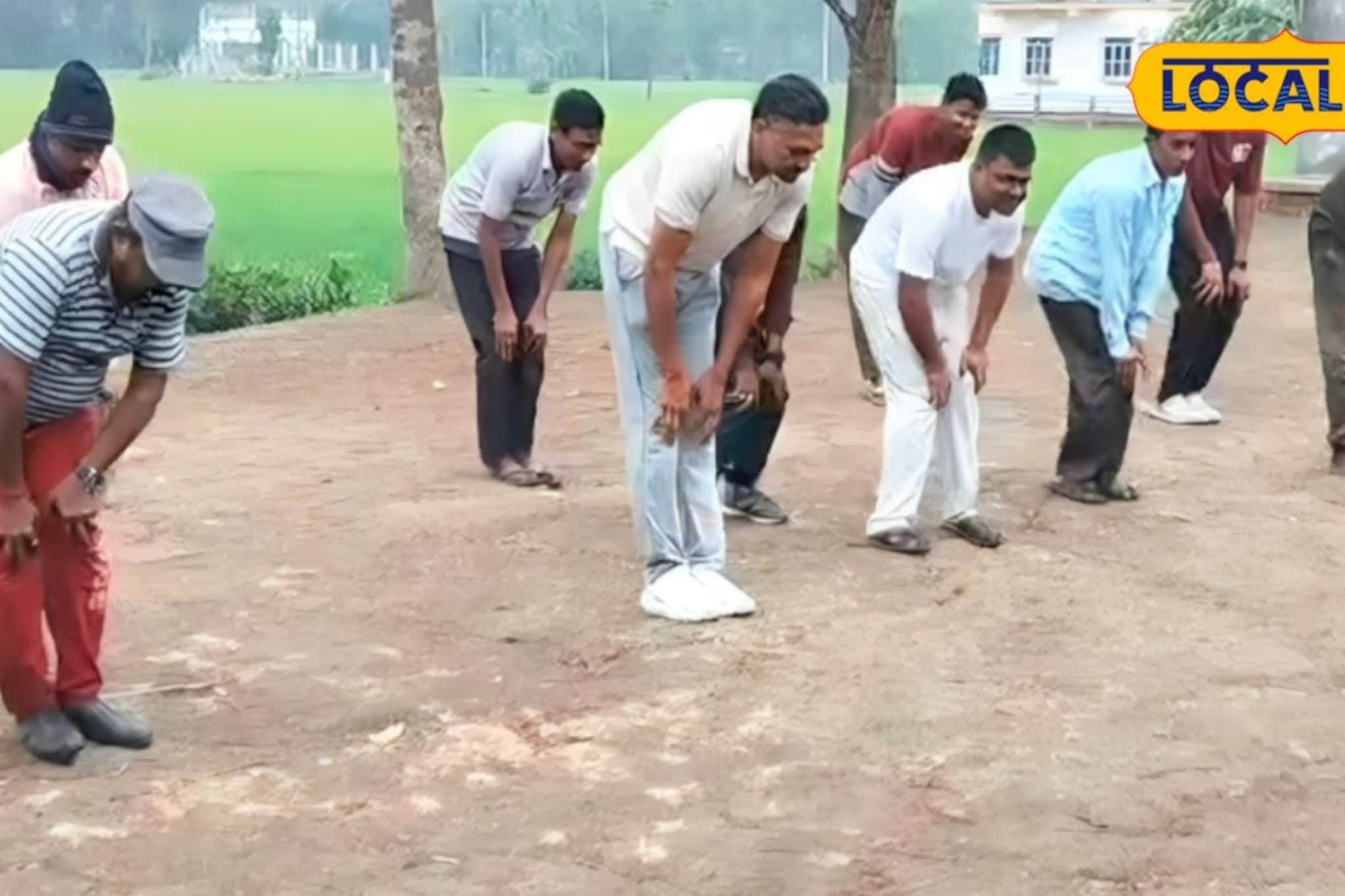 রান্না-দাড়ি কামানো অতীত! এবার ভোটের প্রচারে যোগব্যায়াম, নতুন চমক পটাশপুরের বিজেপি প্রার্থীর রান্না-দাড়ি কামানো অতীত! এবার ভোটের প্রচারে যোগব্যায়াম, নতুন চমক পটাশপুরের বিজেপি প্রার্থীর