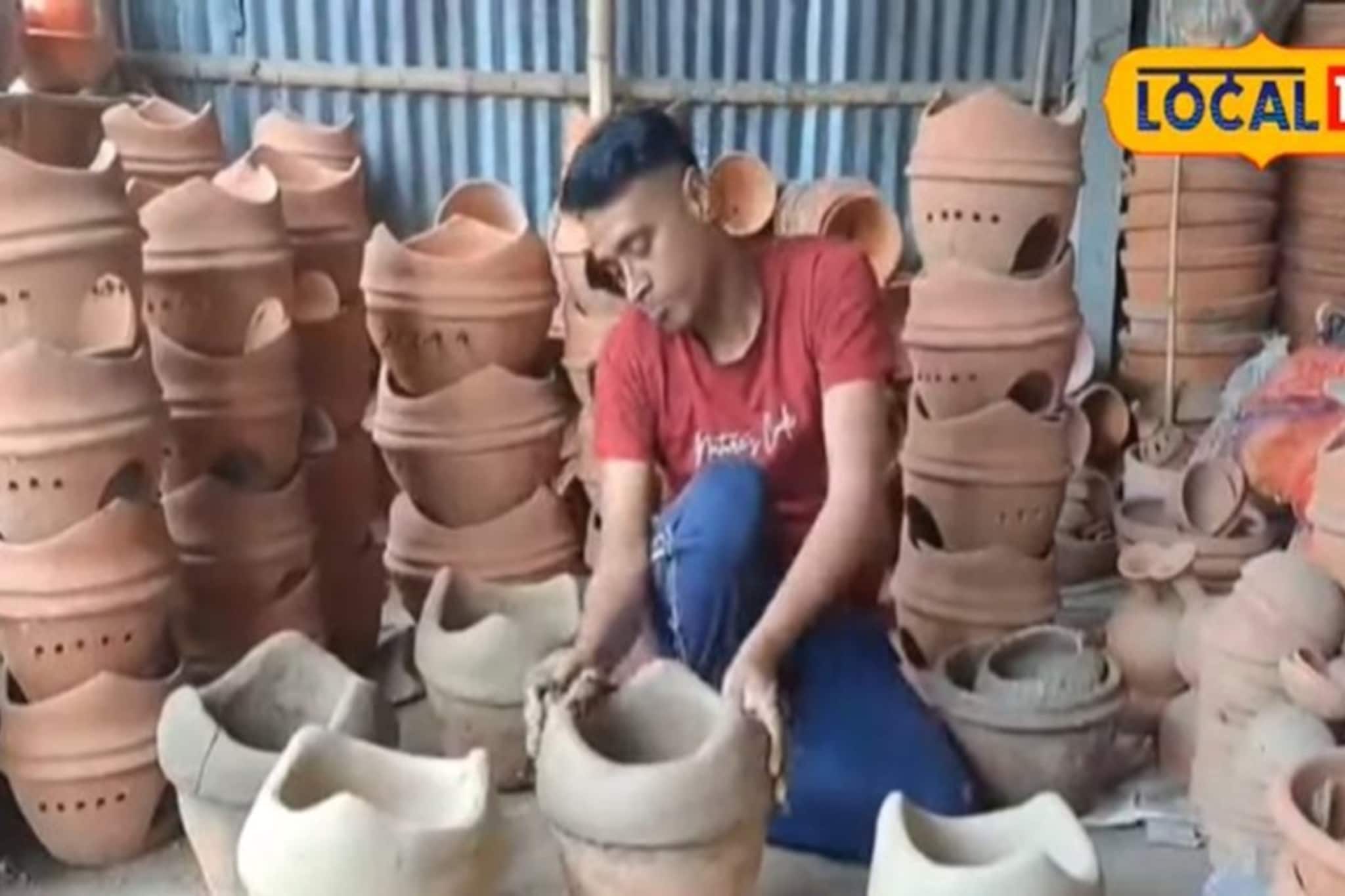 গ্যাসের আকালে রাতারাতি বেড়েছে মাটির উনুনের চাহিদা গ্যাসের আকালে রাতারাতি বেড়েছে মাটির উনুনের চাহিদা