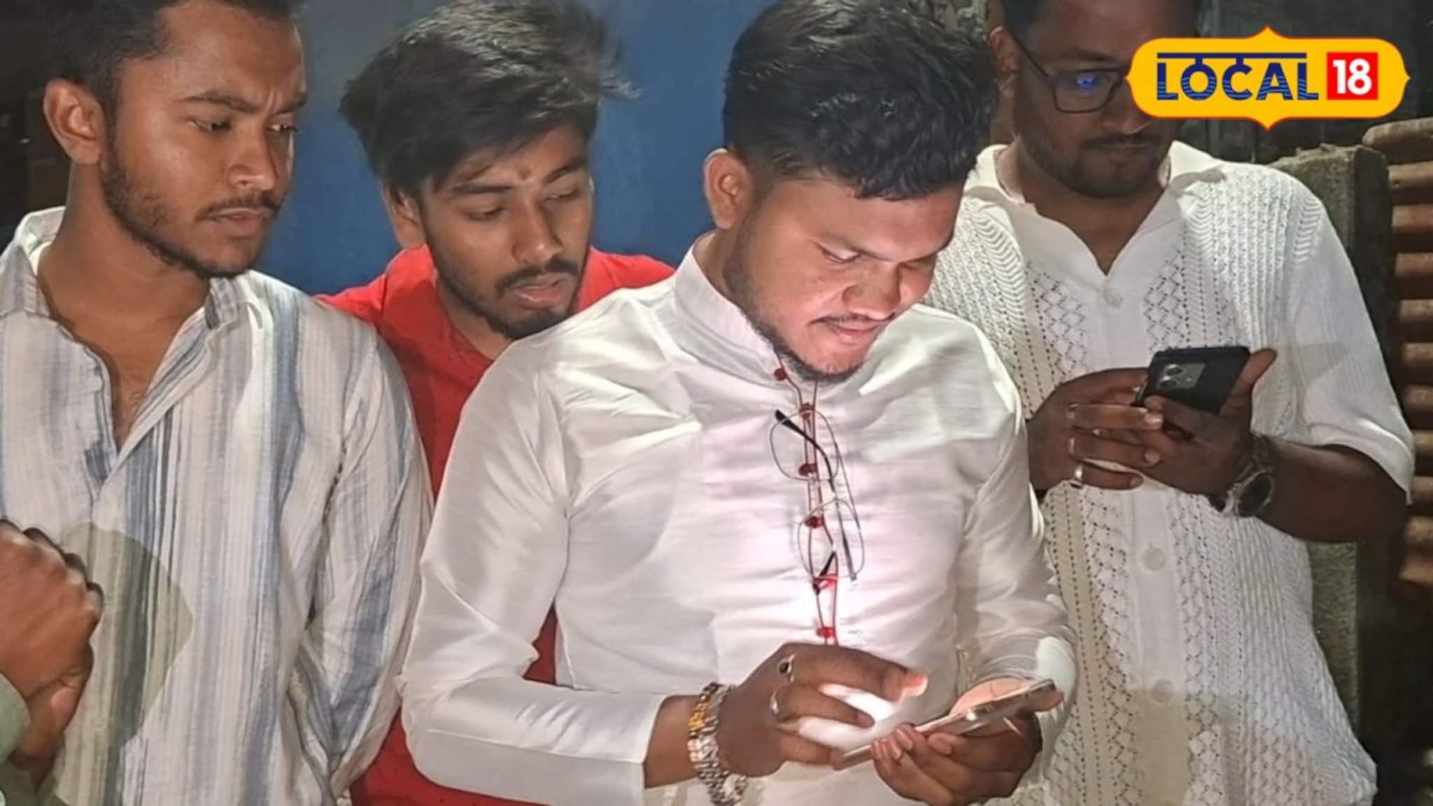 WB Assembly Election 2026: দেওয়াল লিখন-ব্যানার অতীত! বাংলার ভোটে এবার জমি ধরে রাখতে নয়া অস্ত্র, শান দিচ্ছে সব পক্ষ