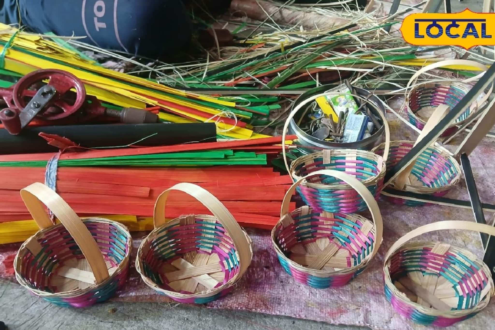 মাত্র ৫০ টাকা থেকেই ঘর সাজানোর সামগ্রী, হাওড়ায় বিক্রি হচ্ছে ঝড়ের গতিতে মাত্র ৫০ টাকা থেকেই ঘর সাজানোর সামগ্রী, হাওড়ায় বিক্রি হচ্ছে ঝড়ের গতিতে