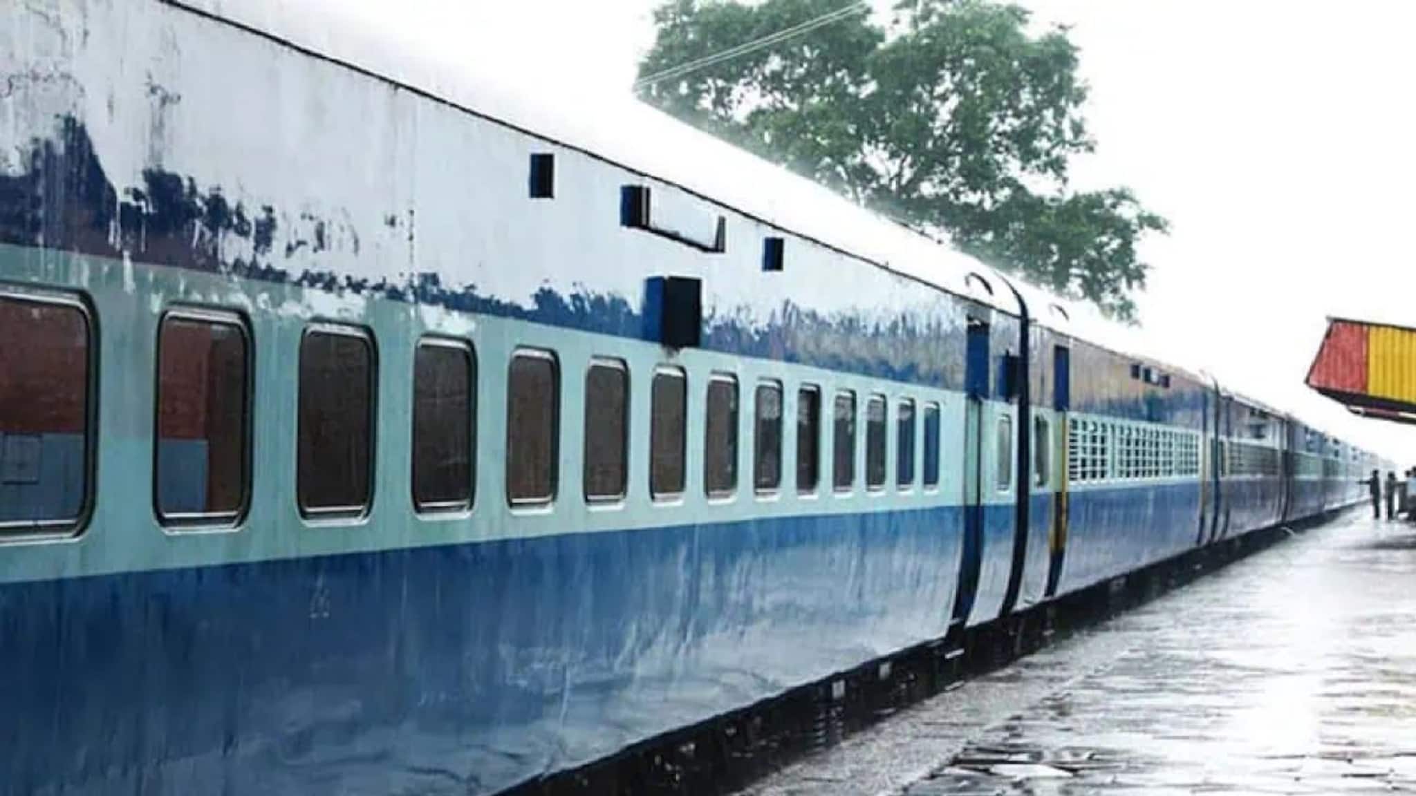 Indian Railways: বছরে ৬৭৫ মিনিট সময় বাঁচবে! যোগাযোগ পোক্ত করতে ৩৫টি ট্রেনের গতি বাড়াল উত্তর-পূর্ব সীমান্ত রেলওয়ে!