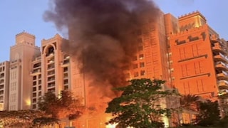 কেন বারবার দুবাইয়ে হামলা ইরানের?