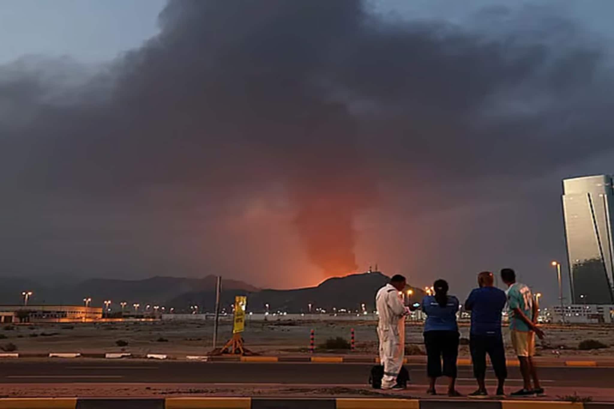 এবার কি আমেরিকা-ইজরায়েলের সঙ্গে যুদ্ধ জড়াচ্ছে ব্রিটেনও? স্পষ্ট করে দিলেন ব্রিটিশ প্রধানমন্ত্রী! 