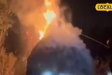 Jalpaiguri News: জনবসতি এলাকায় খড়ের গাদায় ভয়াবহ আগুন, রাতের অন্ধকারে মাটিয়ালিতে হুলস্থুল কাণ্ড! অল্পের জন্য রক্ষা