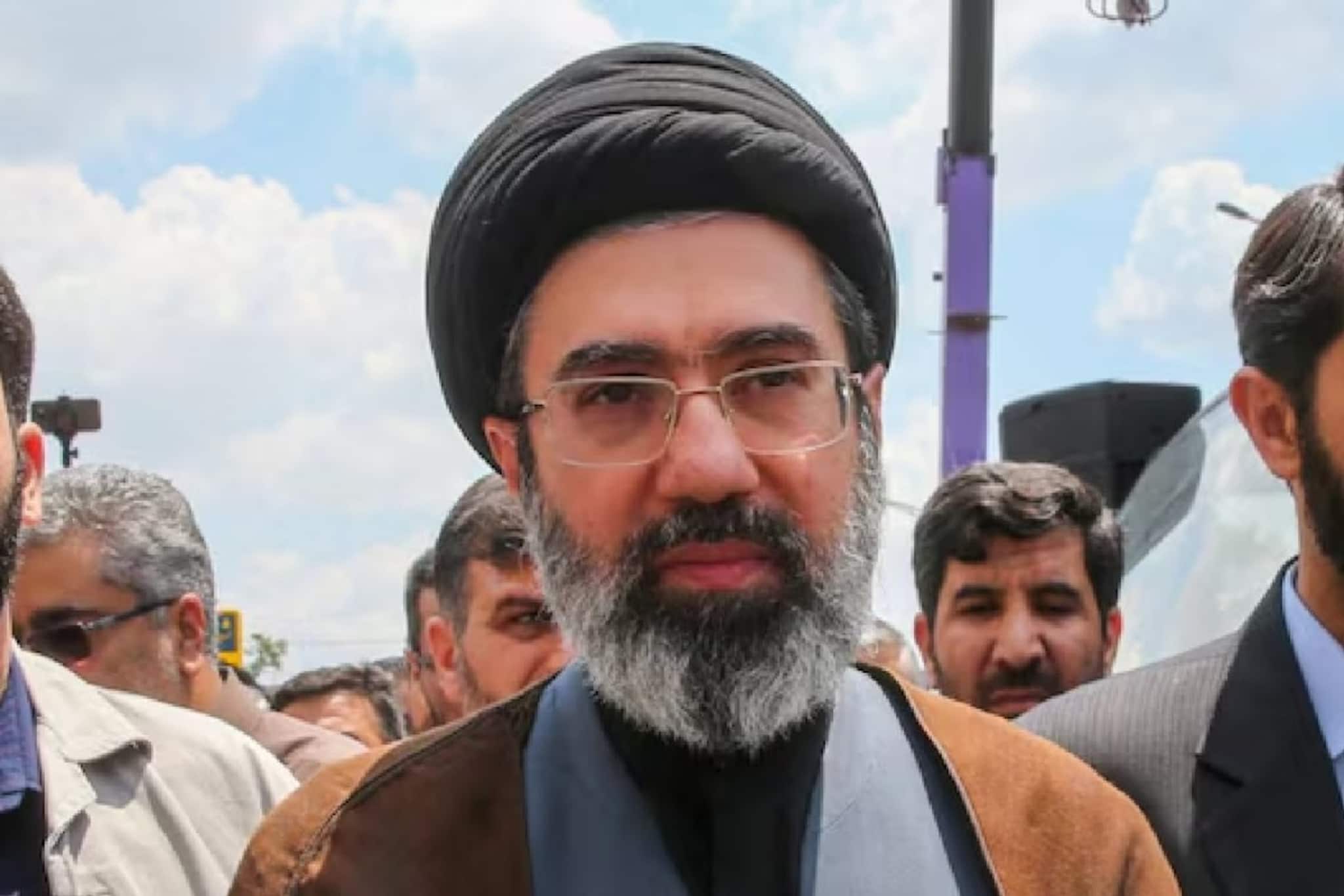 US-Israel-Iran War News:'হরমুজ প্রণালী বন্ধই থাকবে!' ইরানের সর্বোচ্চ নেতা হিসেবে প্রথম মুখ খুলেই কড়া অবস্থান মোজতবার