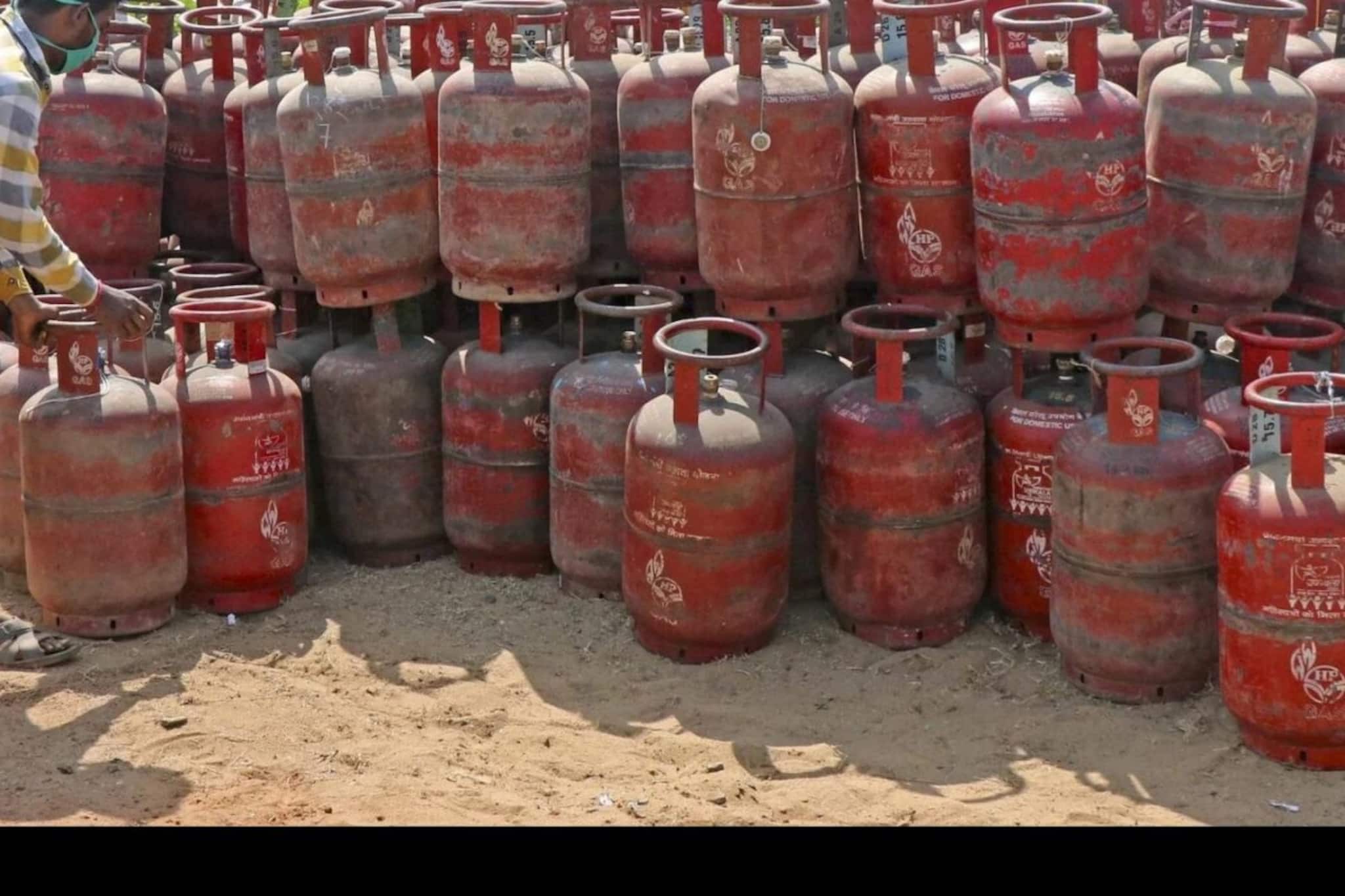  আপনার শহরে গ্যাস সিলিন্ডারের দাম কত ? জেনে নিন