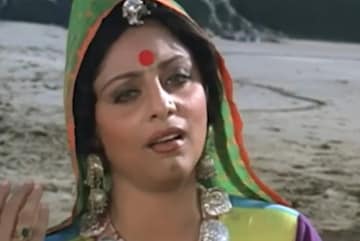 বহু ছবিতে অভিনয়, সকলের চোখে জল এনেছিলেন একটি জনপ্রিয় গানে! বলিউড অভিনেত্রীর মৃত্যুতে শোকের ছায়া