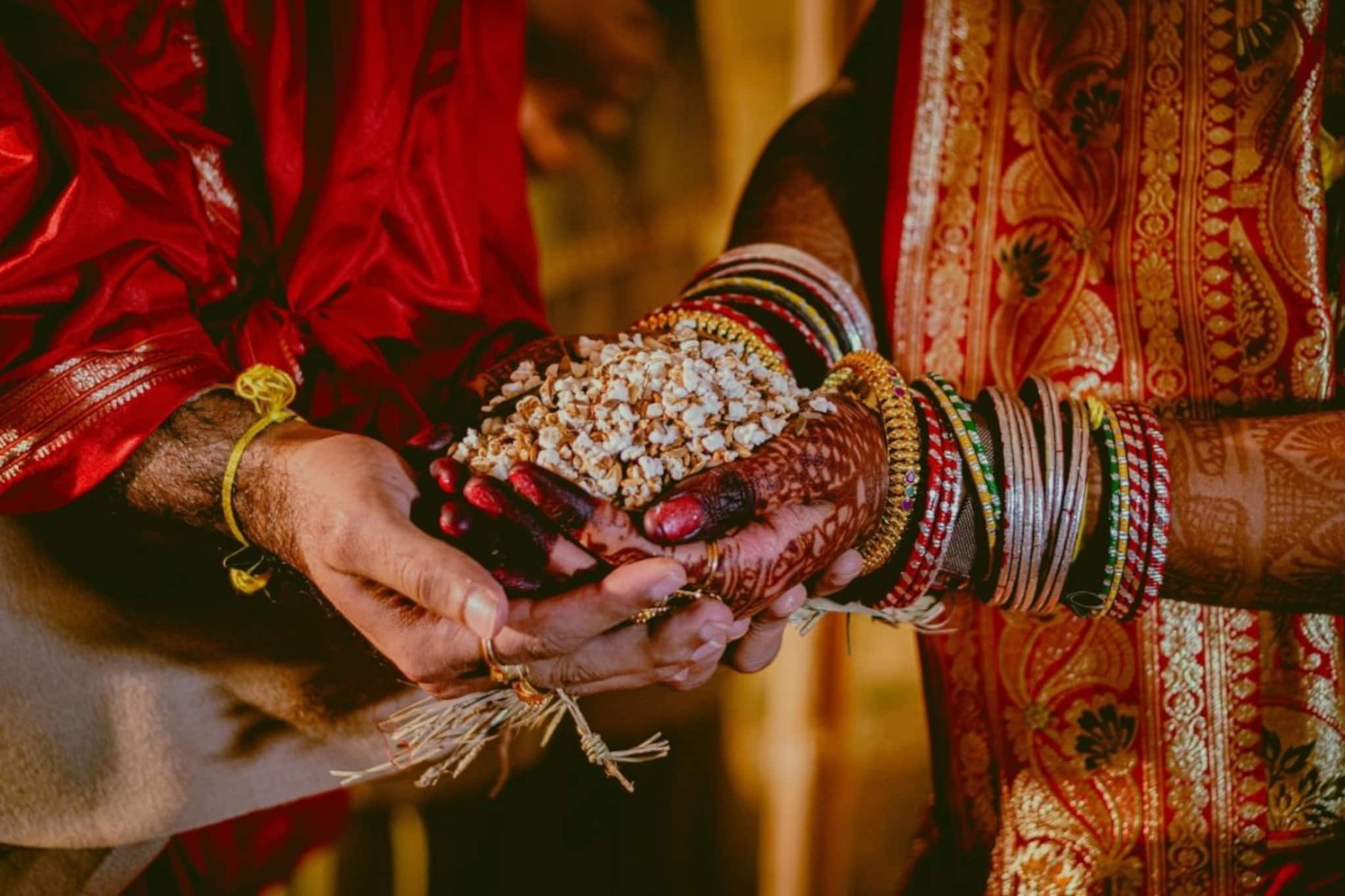 বিয়েতে স্বামী ও স্ত্রী-এর মধ্যে বয়সের ফারাক কত বছর হওয়া উচিত? পারফেক্ট রিলেশন কোনটি