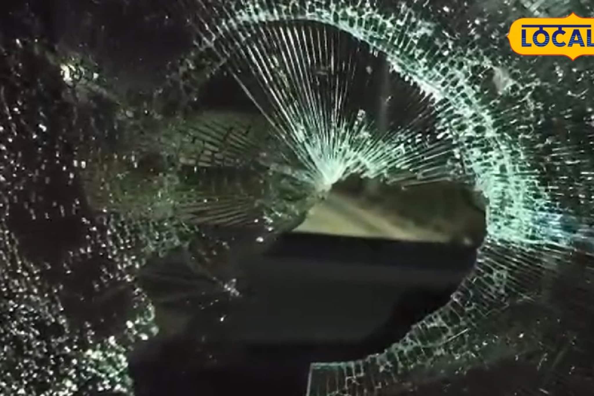 প্রথমে হাঁসুয়ার কোপ, প্রাণ বাঁচাতে গিয়ে জুটল ছেলেধরা অপবাদ! ভুল বোঝাবুঝিতে হুলুস্থুল কাণ্ড