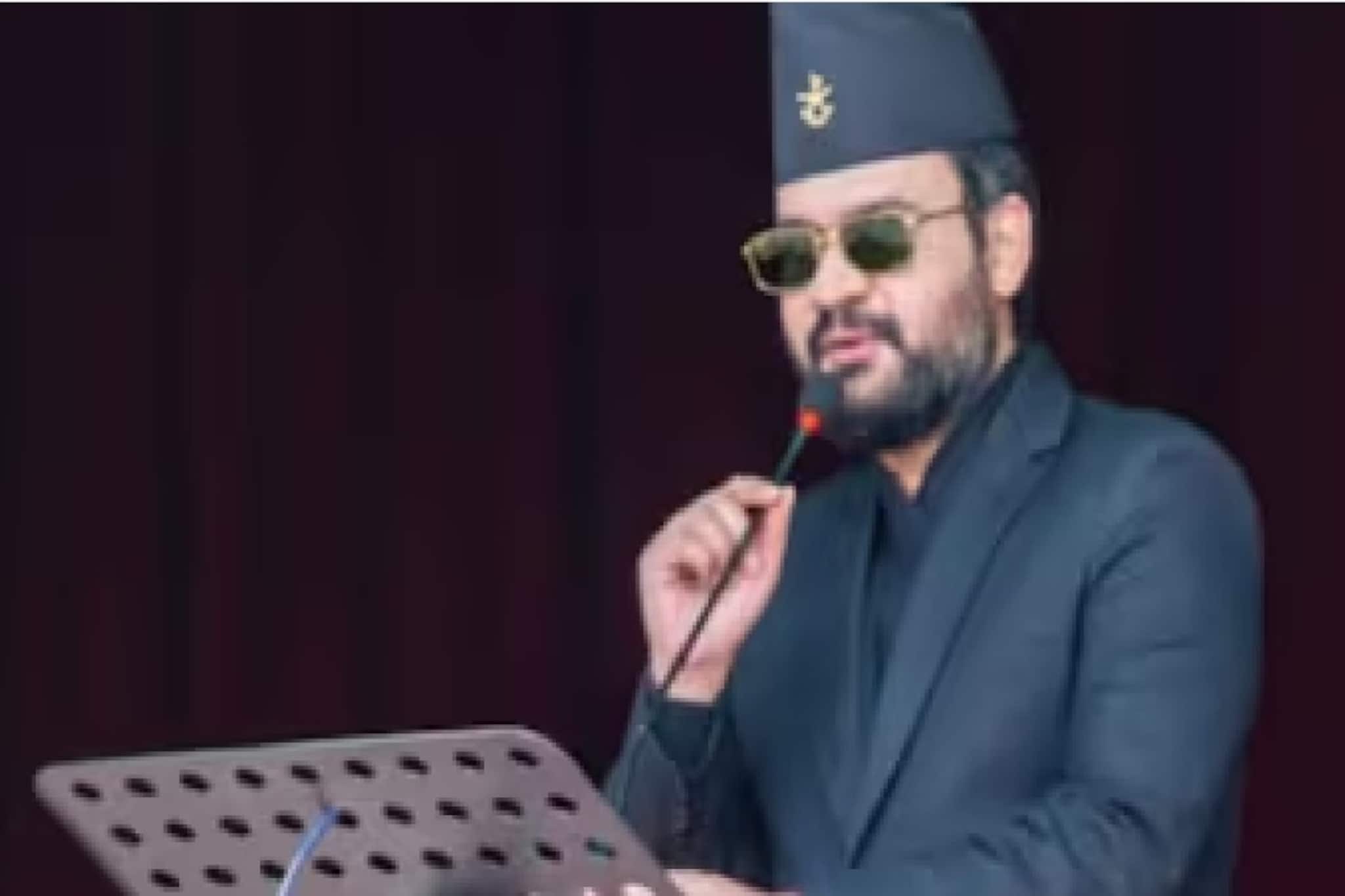 র‍্যাপার থেকে রাজনীতিক! নেপালের প্রধানমন্ত্রী হিসেবে শপথ নিলেন বালেন! গোটা দেশকে বার্তা দিলেন অভিনব এক পদ্ধতিতে