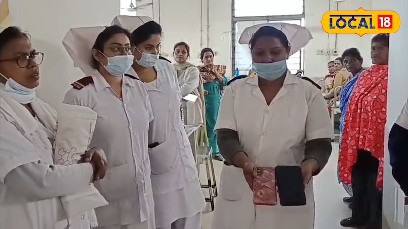 জেলায় স্বাস্থ্য বিভাগে কর্মখালি, এমনই বিজ্ঞপ্তি প্রকাশ করা হয়েছে বীরভূম জেলা প্রশাসনের ওয়েবসাইটে। জেলা স্বাস্থ্য ও পরিবার কল্যাণ সমিতির তরফে এই নিয়োগ করা হবে। তাহলে চলুন দেখে নেওয়া যাক শূন্যপদ থেকে শুরু করে এই চাকরির জন্য আর কী কী শর্ত রাখা হয়েছে। জেলায় স্বাস্থ্য বিভাগে কর্মখালি, এমনই বিজ্ঞপ্তি প্রকাশ করা হয়েছে বীরভূম জেলা প্রশাসনের ওয়েবসাইটে। জেলা স্বাস্থ্য ও পরিবার কল্যাণ সমিতির তরফে এই নিয়োগ করা হবে। তাহলে চলুন দেখে নেওয়া যাক শূন্যপদ থেকে শুরু করে এই চাকরির জন্য আর কী কী শর্ত রাখা হয়েছে।