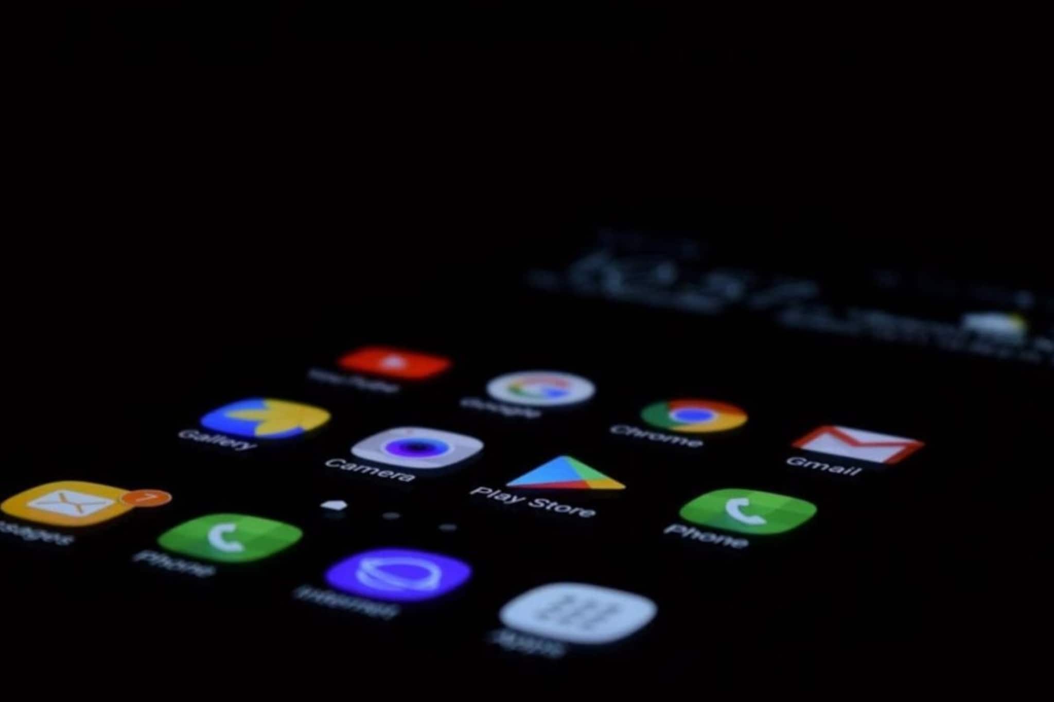 ফোনে চার্জ থাকছে না? প্লে স্টোরে এবার হাতেনাতে ধরা পড়বে ব্যাটারি চোর অ্যাপ