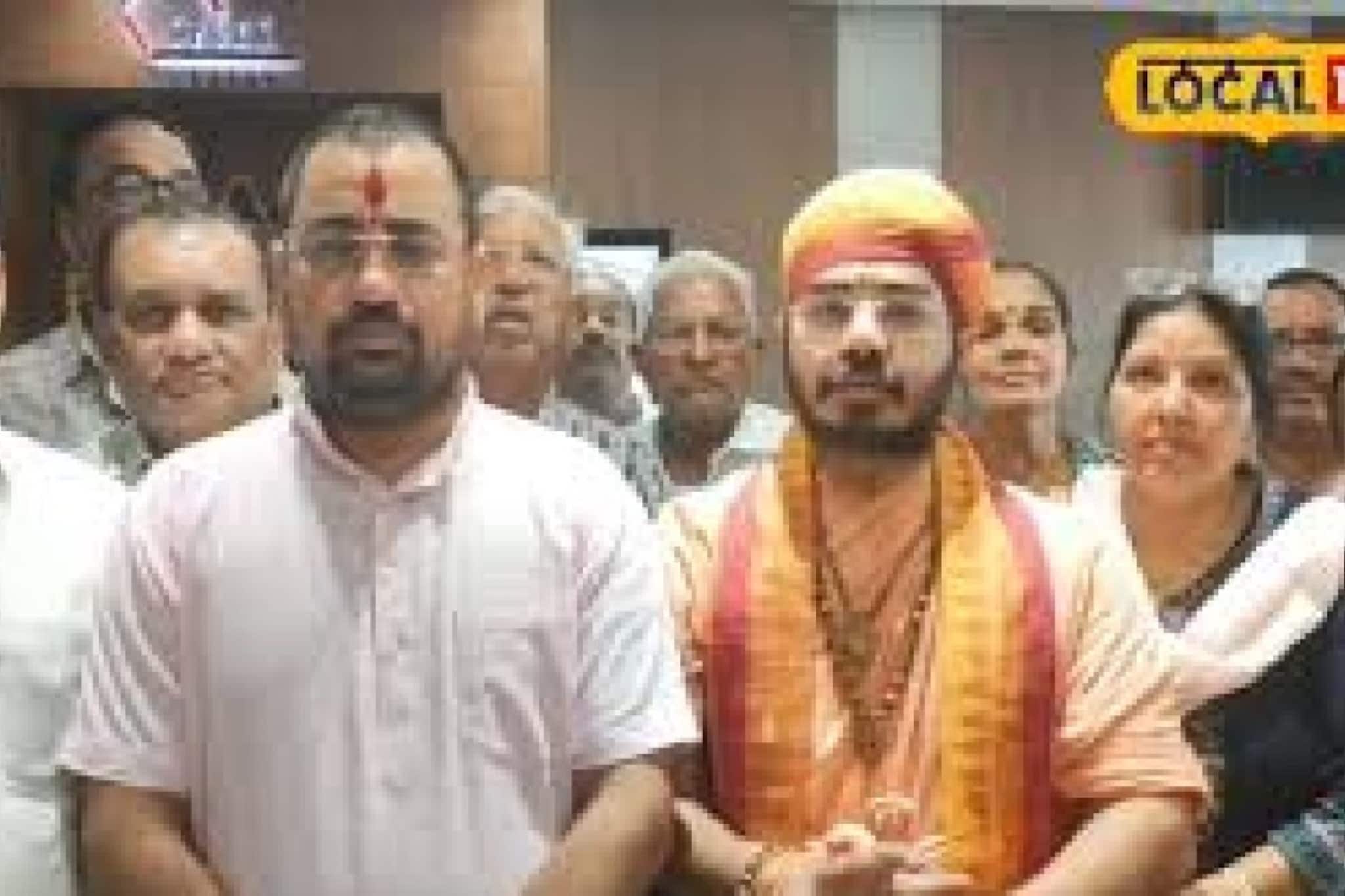 দুবাইয়ে আটকে যোধপুরের ১২০ তীর্থযাত্রী! সরকারের হস্তক্ষেপ চাইলেন সন্ত অমৃতরাম মহারাজ